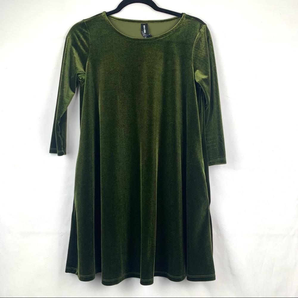 Green Velvet Swing 3/4 Sleeve Dress Pockets! Small